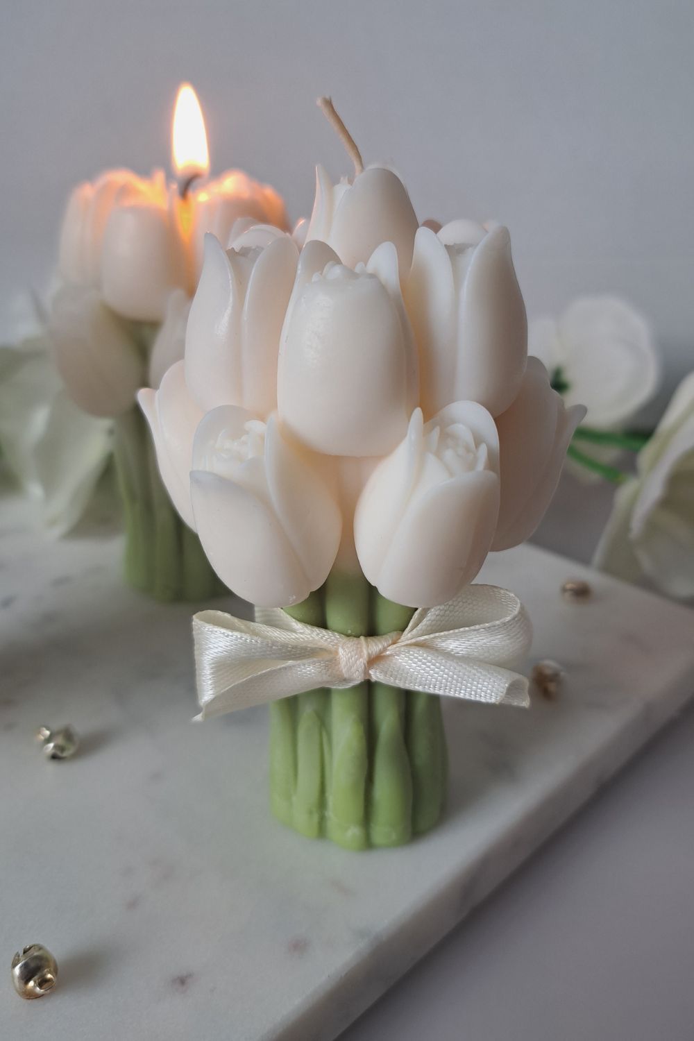 Tulip candle